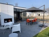 gemütliche Terrasse mit vielen Sitzmöglichkeiten