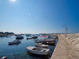 Kleiner Hafen in Fazana