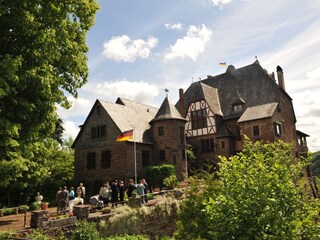 Burg Arras