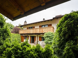 Garten und Balkon vom Hoglhaus.