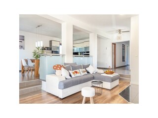 Villa Nin Caratteristiche 21