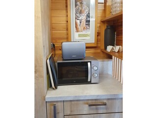 neue Mikrowelle, Toaster