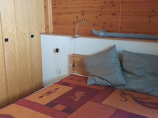 Unteres SZ mit Wandschrank