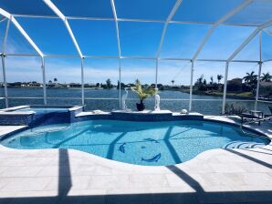 Villa Pleasure direkt am See