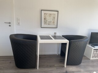 Esstisch Fewo Mimi 2