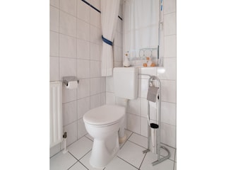 Gäste-WC im Erdgeschoss