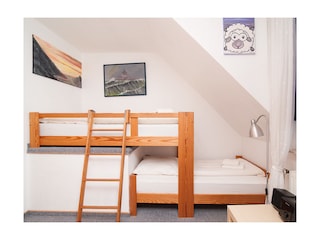 Etagenbett im Kinderschlafzimmer
