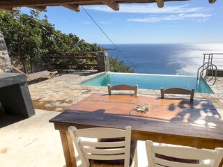 Vidio auf YouTube"Plakias Quadro 4 Blue Sea Kreta"