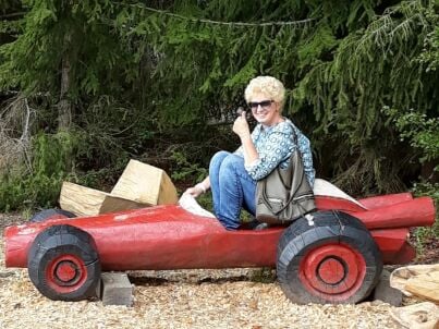 Frau Birgit Isigkeit