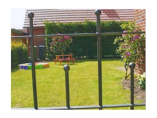 Garten mit Tor