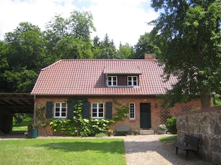 Blick auf Ferienhaus Innenhof