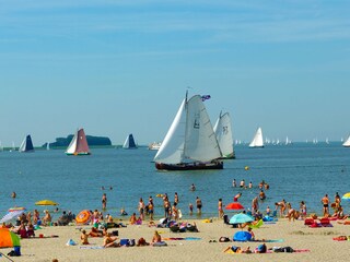 Strand en Skûtsjesilen Lemmer