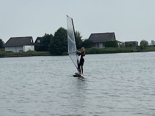 Surfen auf dem  Badesee
