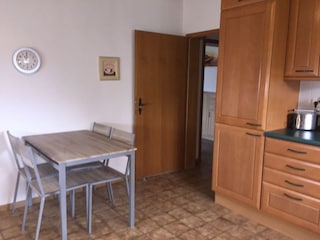 Mit schöner Eßmöglichkeit