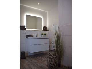 Ferienwohnung Büsumer Deichhausen Badezimmer 16