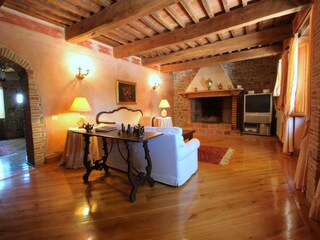 Villa Fratta Todina Características 31
