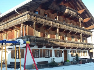 Bauernhaus im Herbst