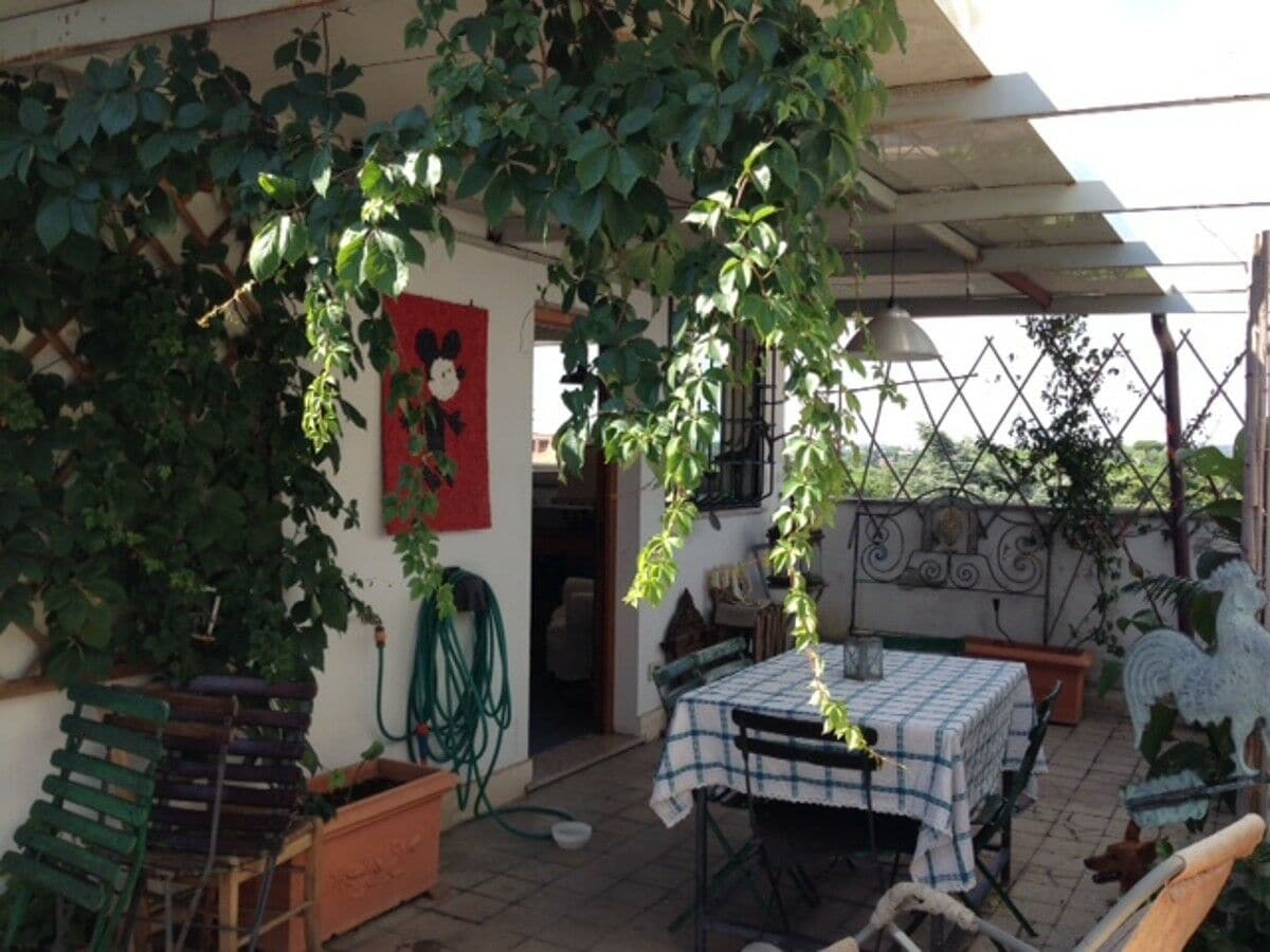 terrasse auf hoechsten Punkt von Rom