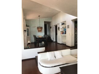 Blick vom Wohnzimmer Richtung Esszimmer