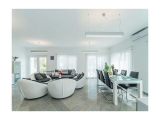 Villa Nin Caratteristiche 6