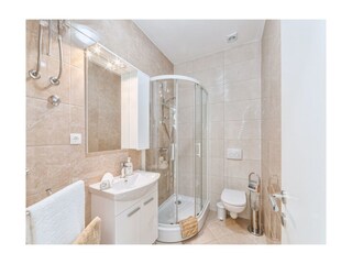 Villa Nin Características 16