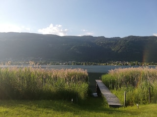 Der Blick auf den See mit privatem Zugang