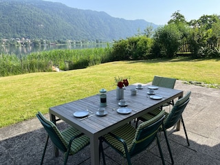 Auf der Terrasse Schatten oder Sonne, je nach Laune