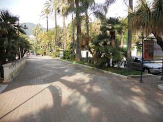 Ospedaletti Promenade in Stadt