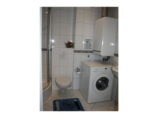 Bad Dusche und WC