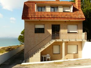 Apartment Komfortable Ferienwohnung mit Terrasse in Sanxenxo - Sanxenxo - image1