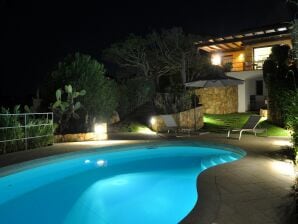 Villa mit Pool, Blick auf Costa Smeralda - Liscia di Vacca - image1