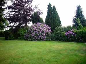 Spacious apartment near the Teutoburg Forest - Oerlinghausen - image1