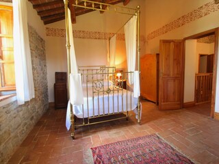 Villa Fratta Todina Características 22
