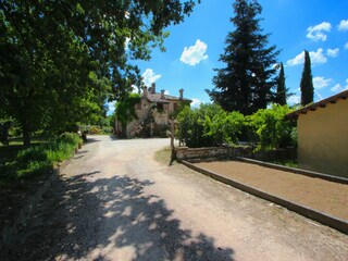 Villa Fratta Todina Buitenaudio-opname 13