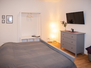 Schlafzimmer 2