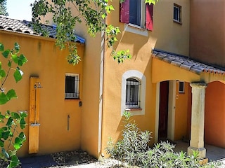 Vakantiehuis Arles Buitenaudio-opname 4