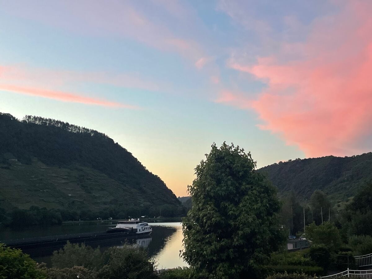 Blick vom Balkon- Abendstimmung