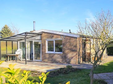 Komfortables Ferienhaus "Garten aan Zee"