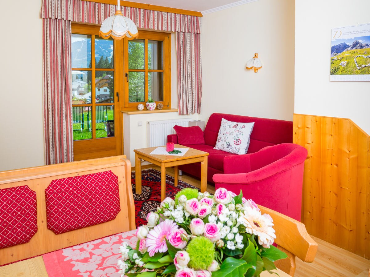 Apartment Alpengarten - beautiful, bright living room