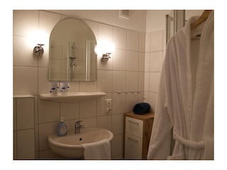 Badezimmer in der Fewo direkt am Südstrand