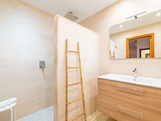 BAÑO EN SUITE D2
