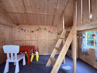 Spielhaus von innen