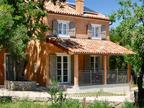 Holiday house BELLA 250m from the beach