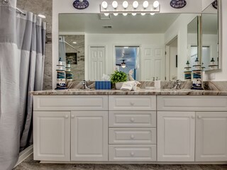 Badezimmer 1