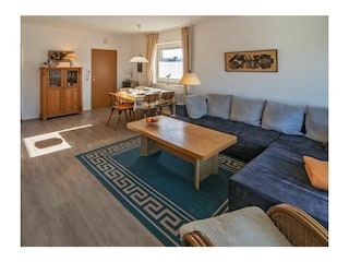 Wohn- Esszimmer Bild II
