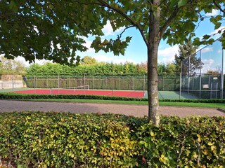 tenniscourt