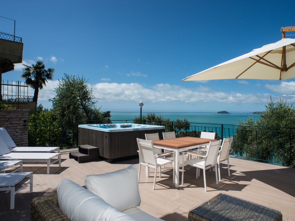 Vakantieappartement Lerici Buitenaudio-opname 1