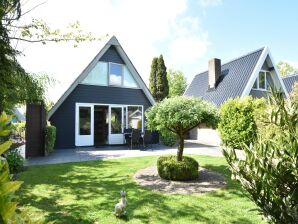 Holiday house Geräumiges Haus am Meer in Tuitjenhorn - Warmenhuizen - image1