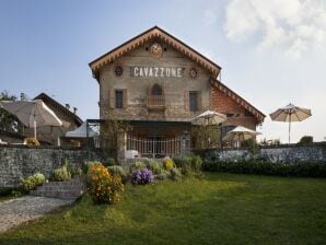 Ferme Appartement dans un immeuble du 19ème siècle, dans les collines avec vue imprenable, wifi - Scandinave - image1