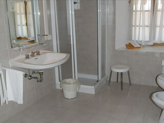 Farmhouse Scandiano Features 20